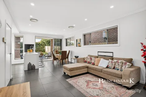 Property photo of 24A Salamaua Crescent Holsworthy NSW 2173