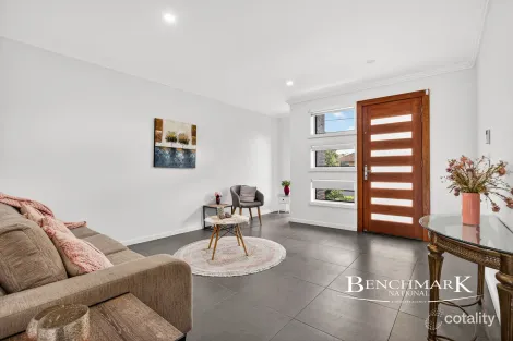 Property photo of 24A Salamaua Crescent Holsworthy NSW 2173