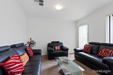 Property photo of 35 Selleck Drive Point Cook VIC 3030