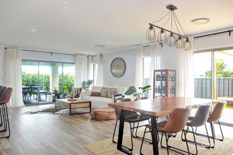 Property photo of 23 Freesia Way Hamlyn Terrace NSW 2259