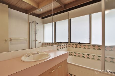 Property photo of 10 Ellesmere Avenue Croydon VIC 3136