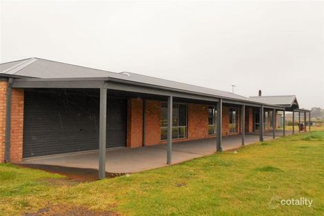 25 Meadow Rd, Devon Meadows, VIC 3977