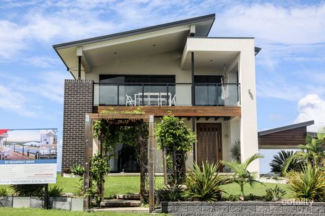 Property photo of 83 Seaspray Drive Agnes Water QLD 4677