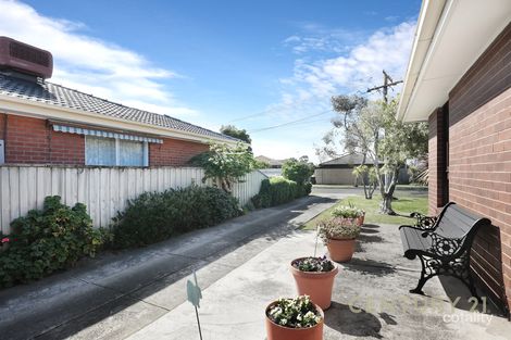 Property photo of 8 Cotswold Crescent Springvale South VIC 3172