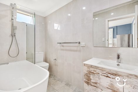 Property photo of 12 Lismore Street Bellambi NSW 2518