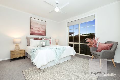 Property photo of 3 Field Court Gladstone Park VIC 3043