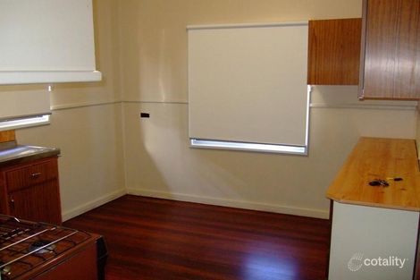 Property photo of 32 Arkwell Street Willagee WA 6156