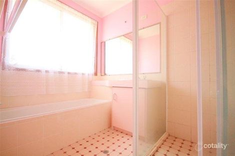 Property photo of 13 Jarrah Way Albion Park Rail NSW 2527