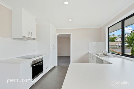 Property photo of 1/25 East Derwent Highway Rose Bay TAS 7015