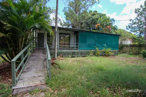 13 Nugent St, Macleay Island, QLD 4184