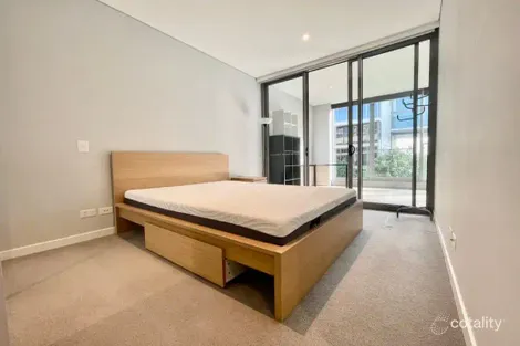 Property photo of 602/5 Half Street Wentworth Point NSW 2127