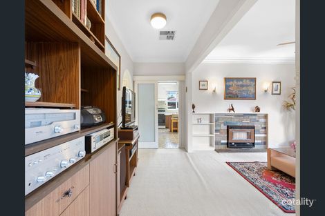 Property photo of 76 Gladesville Drive Bentleigh East VIC 3165