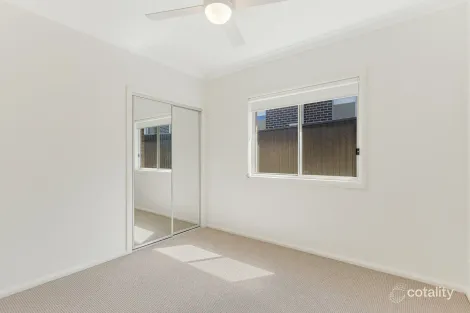 Property photo of 26 Warbler Circuit Bega NSW 2550