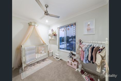 Property photo of 60 Hanover Drive Pimpama QLD 4209