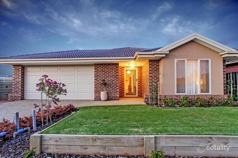 10 Toolibin St, Manor Lakes, VIC 3024