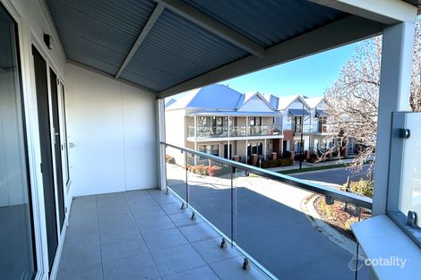 Property photo of 27 Elmwood Circuit Wodonga VIC 3690
