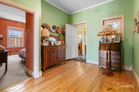 Property photo of 8 South Terrace Kapunda SA 5373