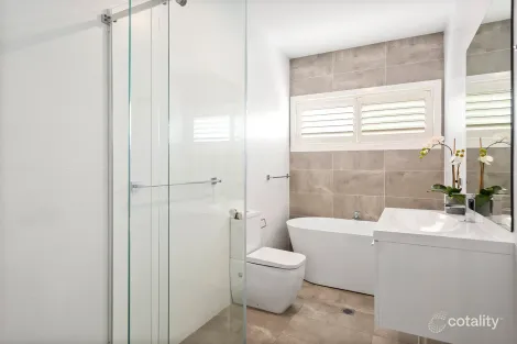 Property photo of 2 Hicks Terrace Shell Cove NSW 2529