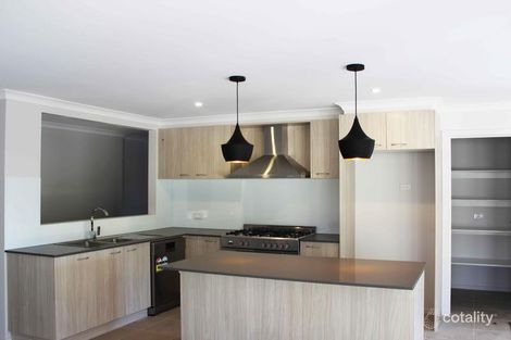 Property photo of 38 Powlett Drive Clyde VIC 3978