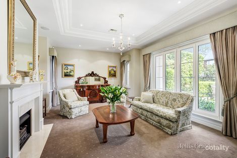 Property photo of 44 Vincent Street Glen Iris VIC 3146