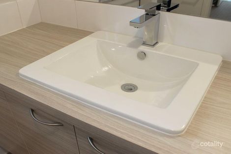 Property photo of 38 Powlett Drive Clyde VIC 3978