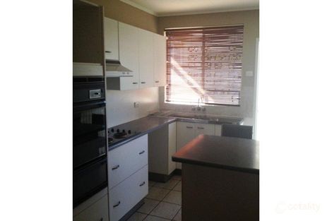 Property photo of 8 Cook Crescent Sunset QLD 4825