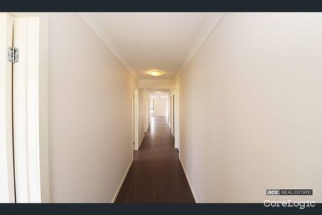Property photo of 1 Beagle Street Tarneit VIC 3029