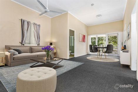 Property photo of 63 Englefield Road Oxley QLD 4075