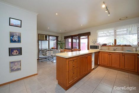 Property photo of 38 Dorchester Crescent Carrum Downs VIC 3201