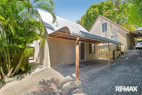 Property photo of 2/13 Fairmeadow Road Nambour QLD 4560