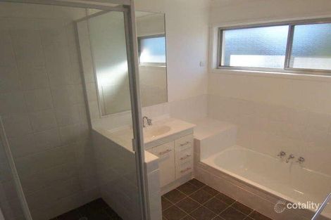 Property photo of 30 Gaillardia Street Macgregor QLD 4109