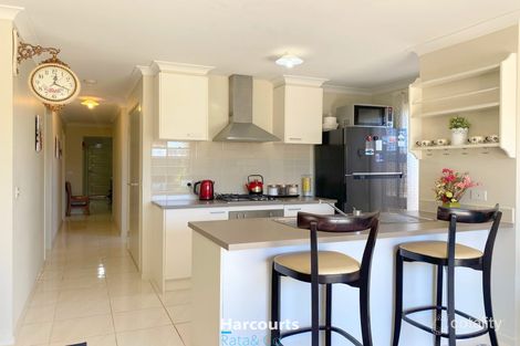 Property photo of 18 Bloomsbury Place Wollert VIC 3750