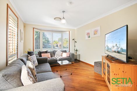 Property photo of 15 Bonzer Place Glendenning NSW 2761