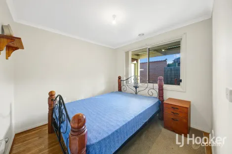 Property photo of 3/18-20 Henry Street Melton VIC 3337