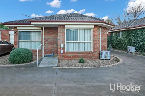 Property photo of 3/18-20 Henry Street Melton VIC 3337