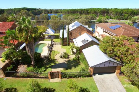 16 Lancelin Dr, Mermaid Waters, QLD 4218