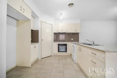Property photo of 37B Springleaf Road Tarneit VIC 3029