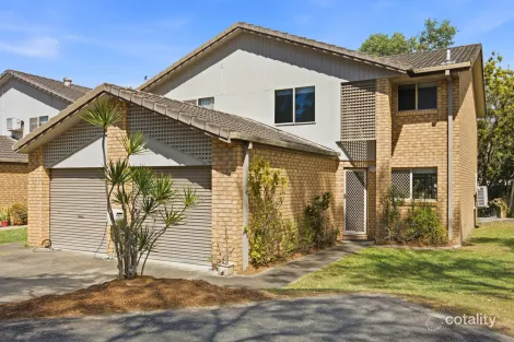 64/6-10 Bourton Rd, Merrimac, QLD 4226