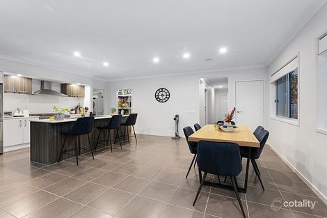 Property photo of 10 Lillypilly Drive Ripley QLD 4306