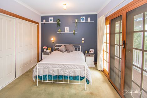 Property photo of 19 Silver Birch Heights Kangaroo Gully WA 6255