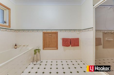 Property photo of 25 Sickles Drive Grasmere NSW 2570