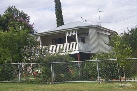 4 Brady Ct, Mount Crosby, QLD 4306