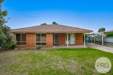 Property photo of 13 Eaton Street Ashmont NSW 2650
