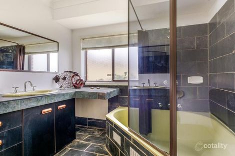 Property photo of 15 Whitworth Place Raby NSW 2566