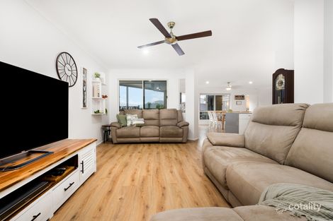 Property photo of 12 Cardrona Crescent Ormeau Hills QLD 4208