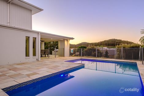 Property photo of 17 Riverbreeze Crescent Maudsland QLD 4210