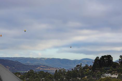 Property photo of 19 Melody Close Lilydale VIC 3140