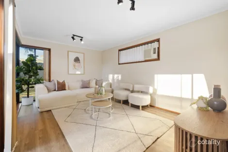 Property photo of 8 Raphael Crescent Frankston VIC 3199