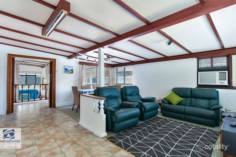 Property photo of 13 Davis Street Booker Bay NSW 2257