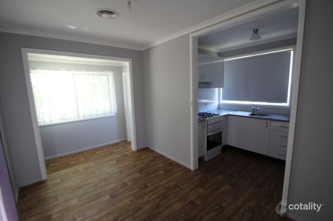 Property photo of 28 Jindalee Avenue Orange NSW 2800